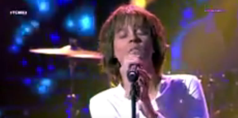 Lorena Gómez es Jon Bon Jovi – TCMS5, VIDEO