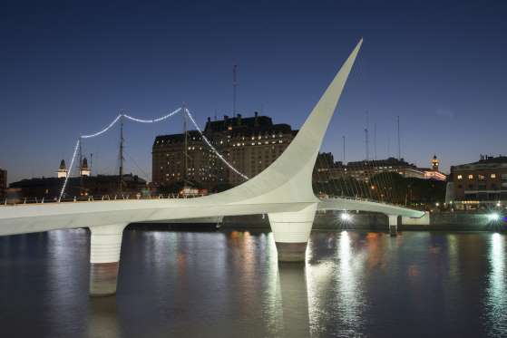 Puente de la Mujer, Argentina