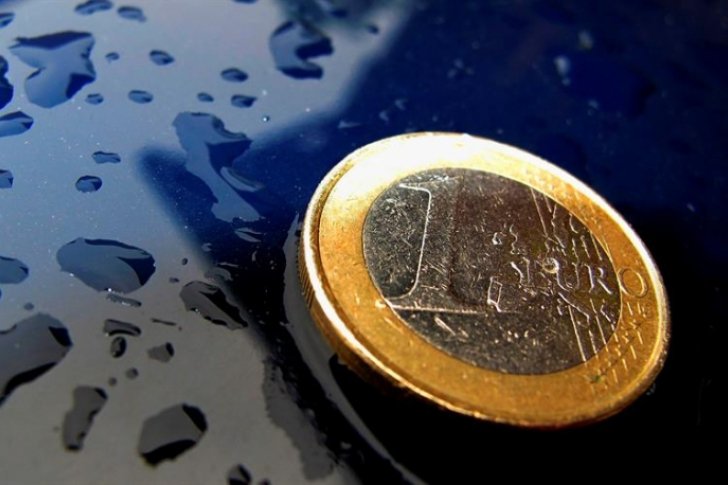 El euro sube hasta los 1,0410 dólares